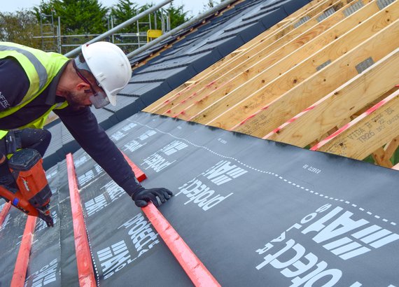 1. Installing Protect A1 Solar roofing underlay_Samlet Road