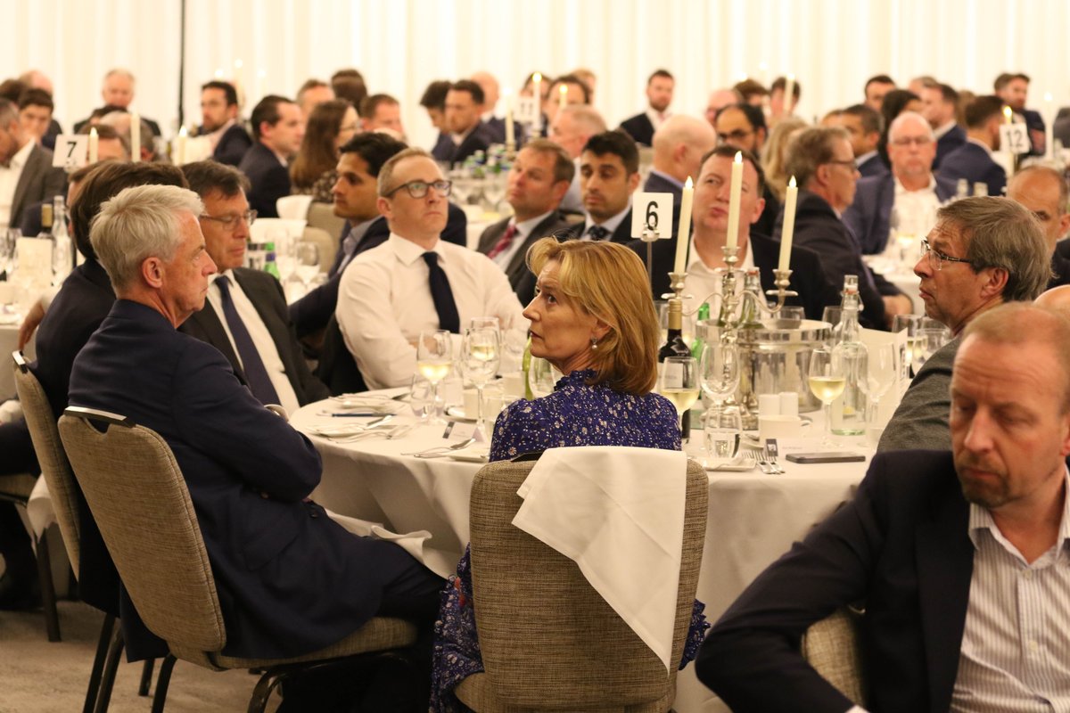 AGM23119.jpg