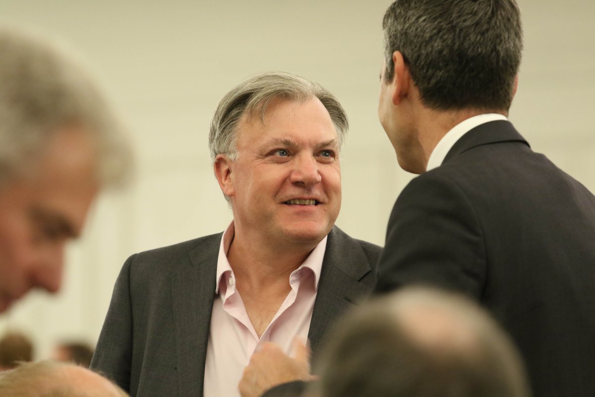 AGM23157.jpg