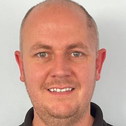 andrew villis