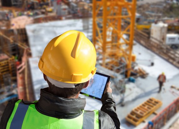 construction worker with ipad 3