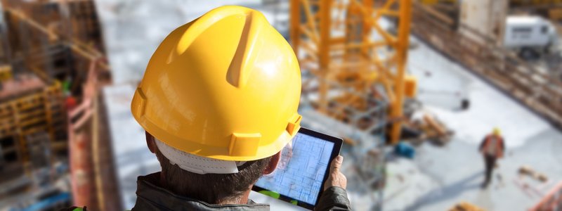 construction worker with ipad 3