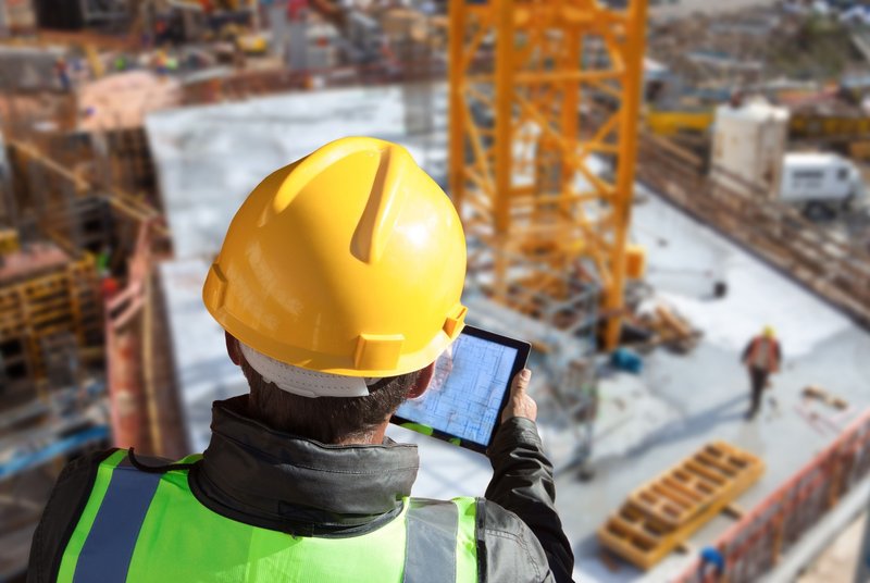 construction worker with ipad 3